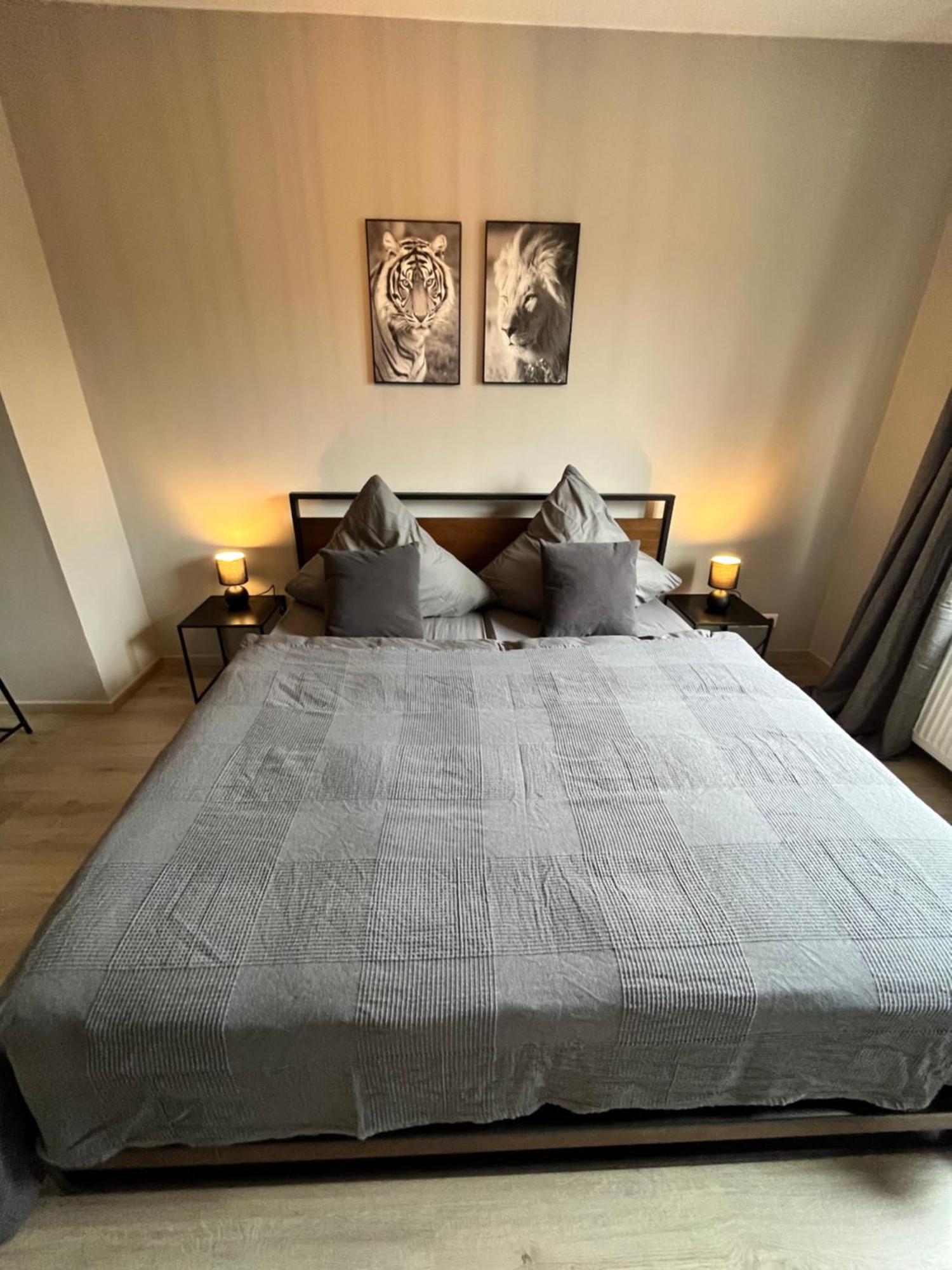 10h 75qm Wi-fi Free Parking * Dortmund