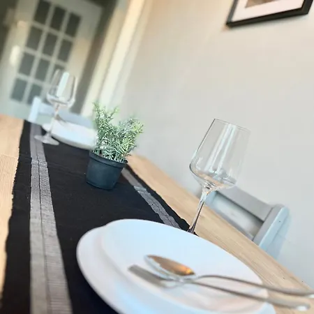 Apartment Central 10H 75Qm Wi-Fi Free Parking Dortmund Buitenkant foto