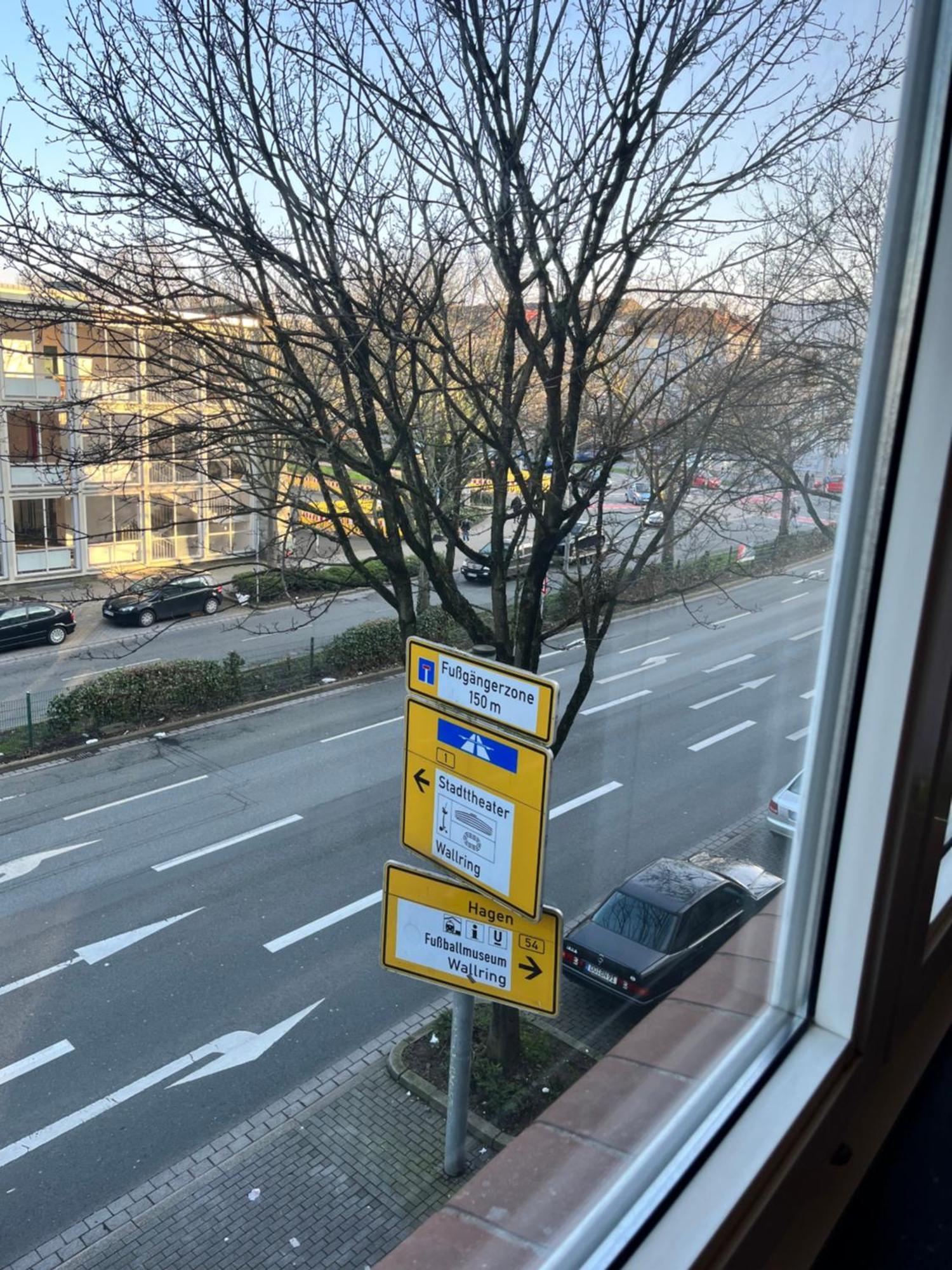 10h 75qm Wi-fi Free Parking Апартаменты *